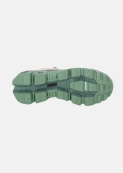 On Running Cloudwander Waterproof