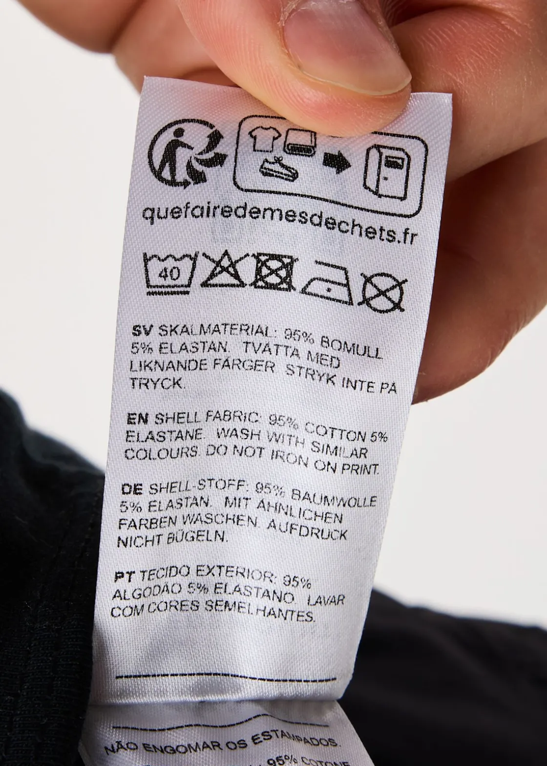 Swedemount Forest Tee Black Fish