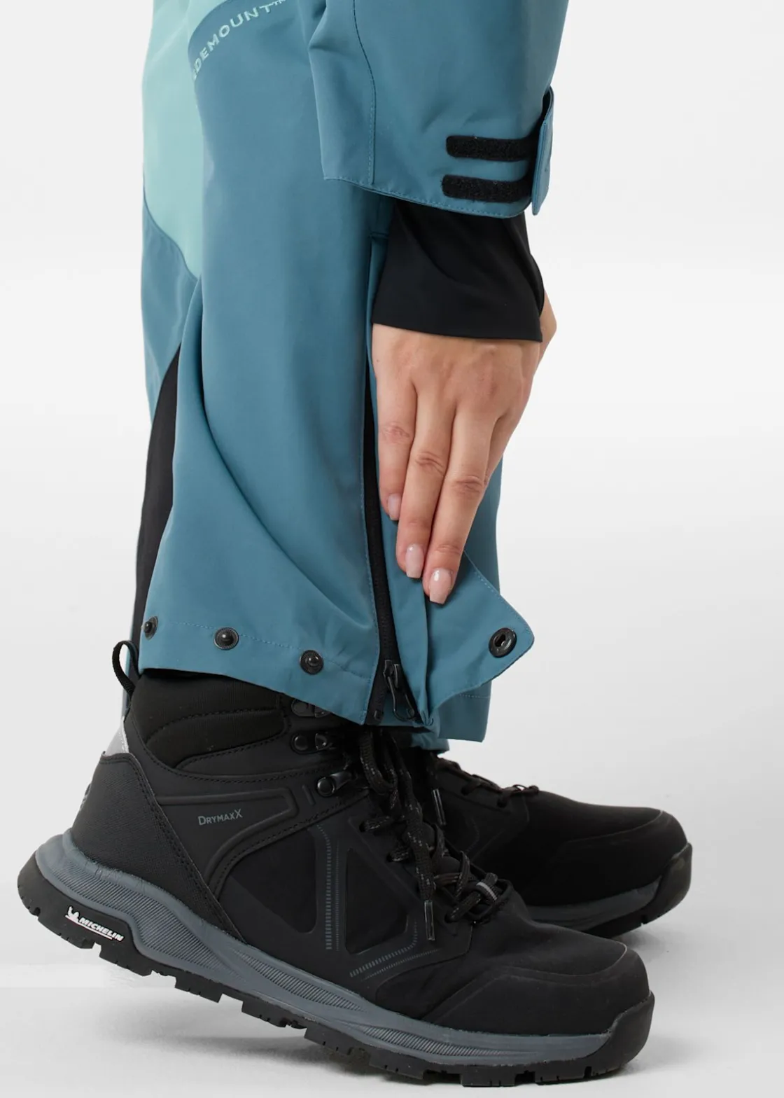 Online Swedemount Freeride Skisuit W Seaweed Green/Dk Seaweed Green