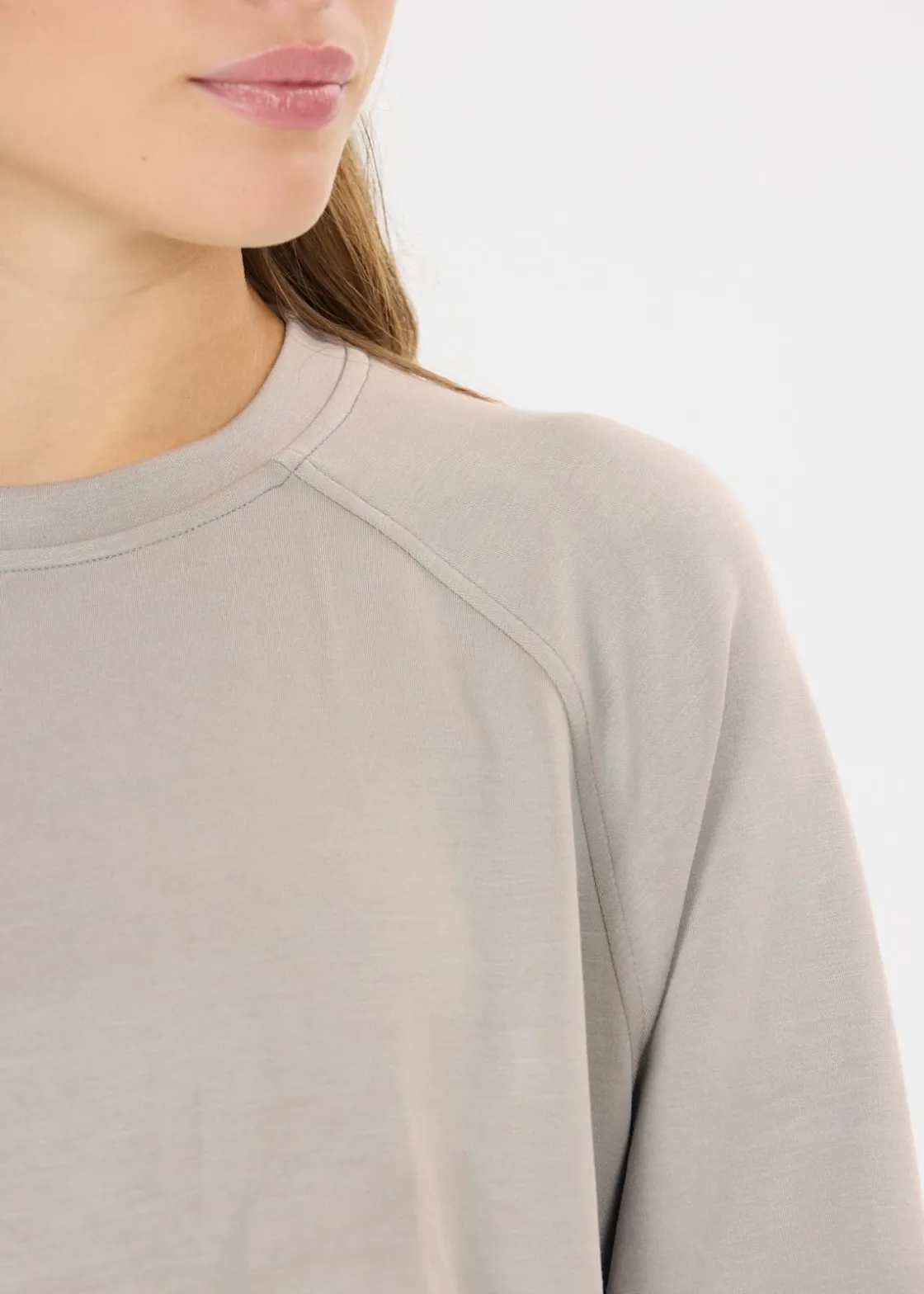 Hot Athlecia Jacey W Crew Neck Dove