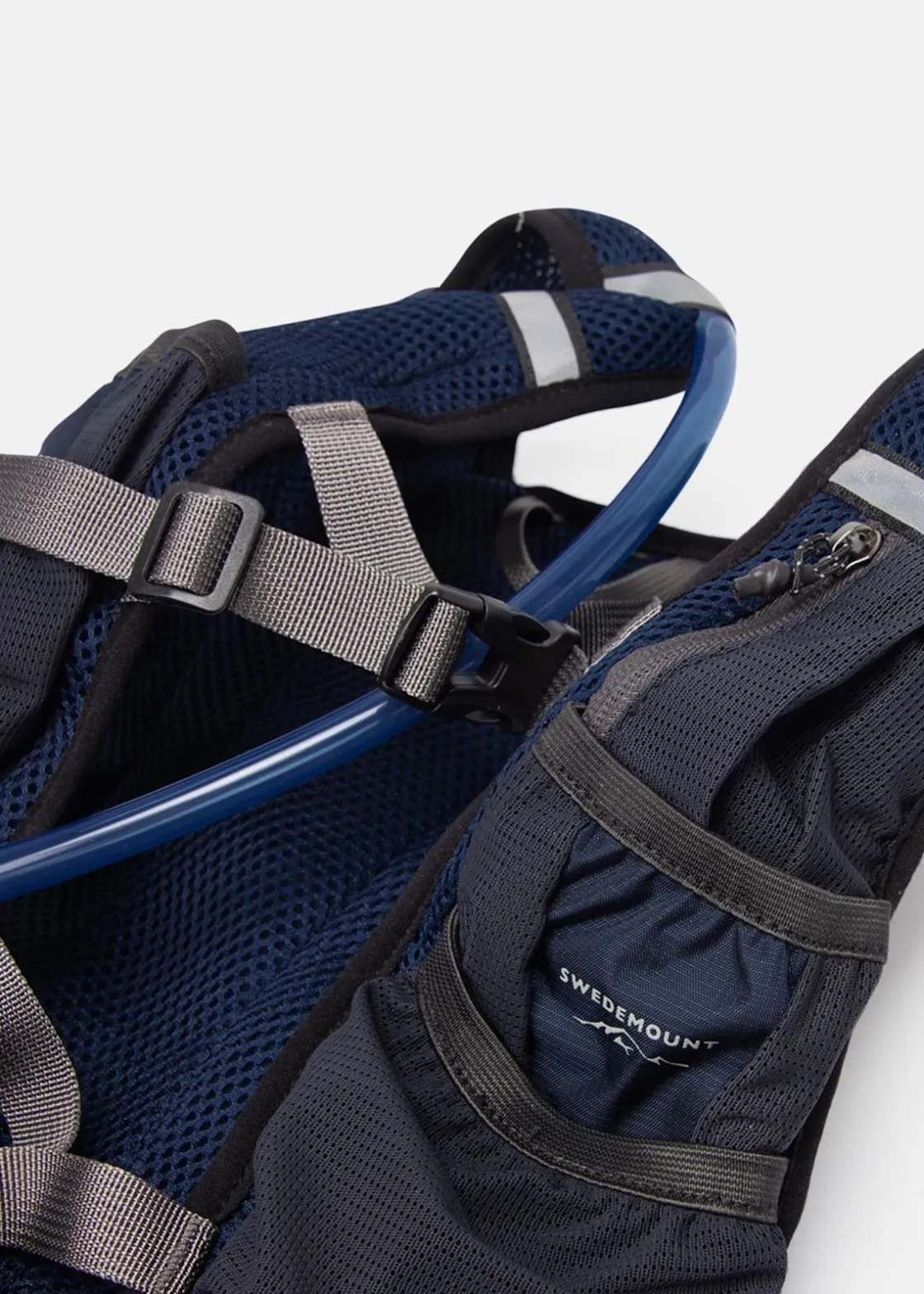 New Swedemount Track Hydration Backpack Navy/Black