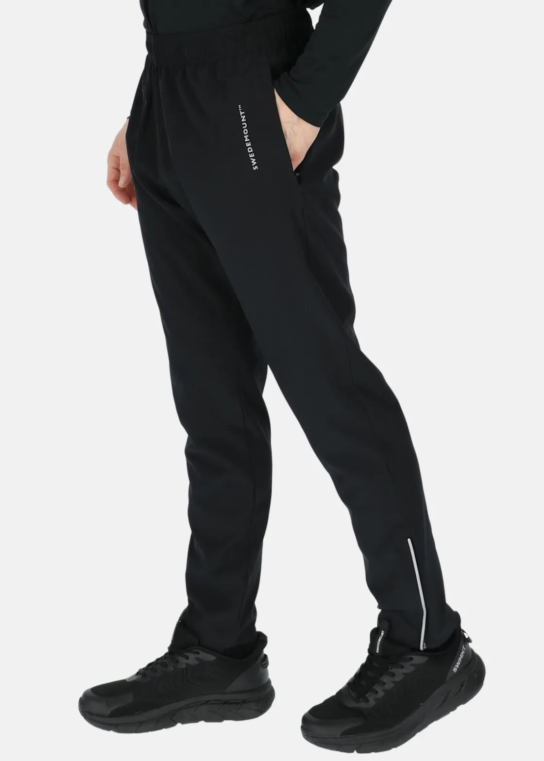 Swedemount Ultra Light Training Pants Black